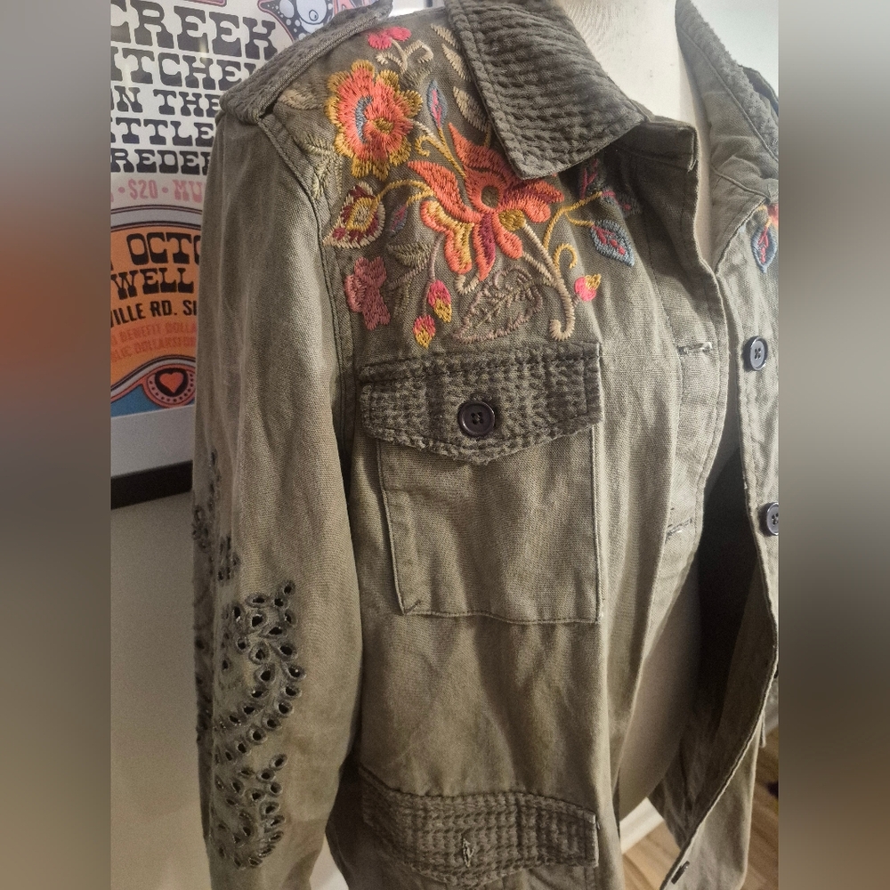 Johnny Was Embroidered Utility Jacket with Multicolor Floral Detail Xl Oversized - Picture 2 of 12